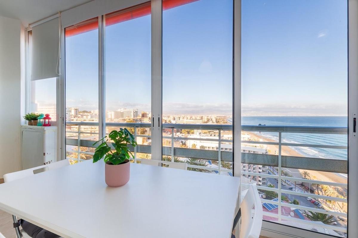 Апартаменты ¡Magnificas Vistas Al Mar! Piscina Y Wifi Gratis Торремолинос Экстерьер фото